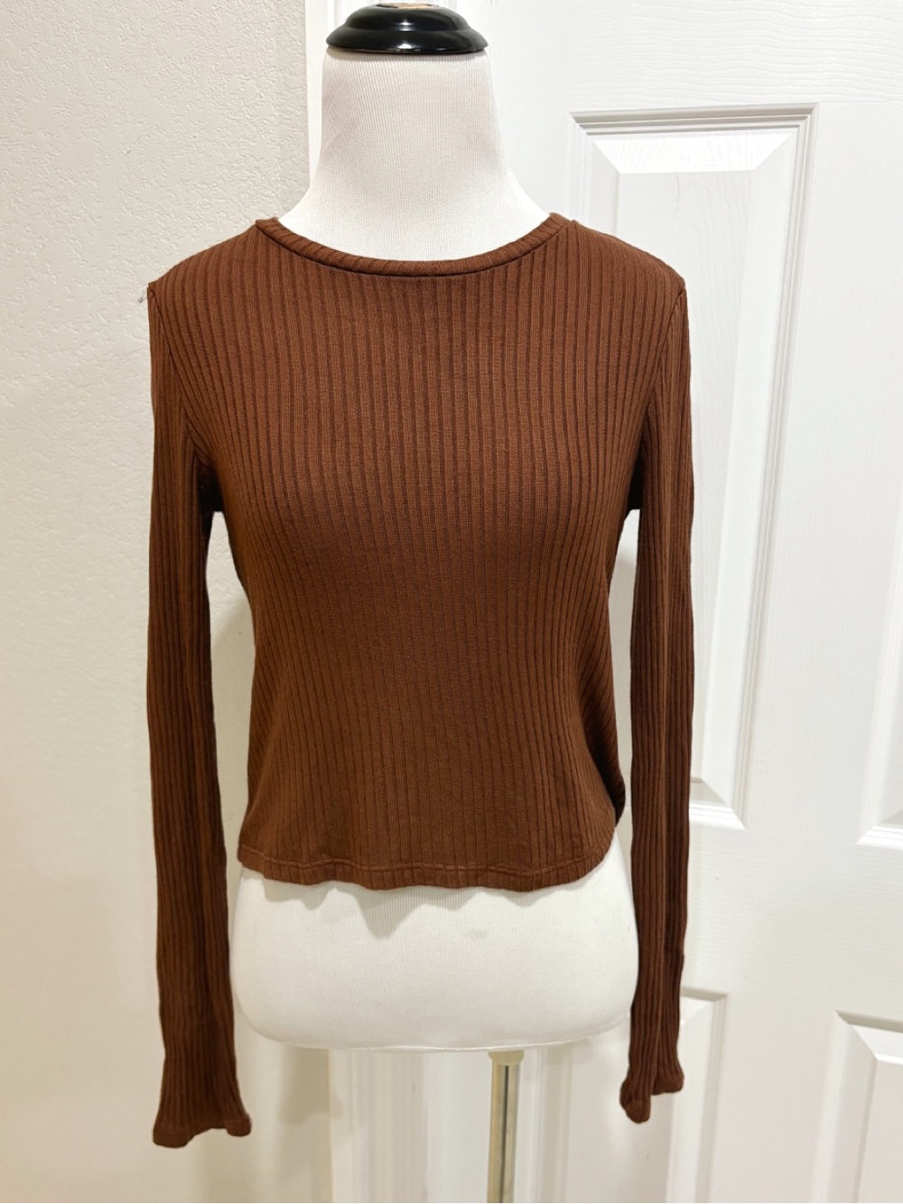 Reformation Women's Ribbed Long-Sleeve Brown Top Small